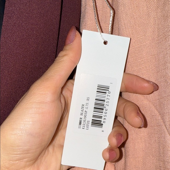 Anthropologie Bishop + Young Lotus Blazer and Matching Belted Shorts Set - Picture 2 of 6